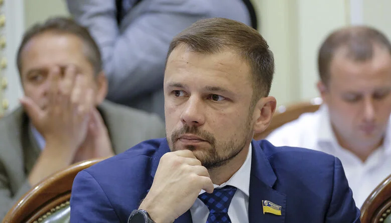 чи закриватимуть школи на карантин