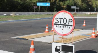 Рекордний перегруз: в Києві водієві виписали штраф у 6,5 тисяч євро