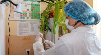 МОЗ розширило перелік професій, для яких щеплення проти COVID-19 є обов’язковим