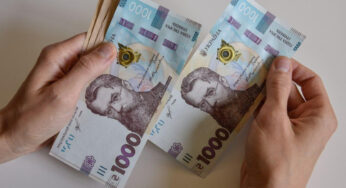 У Мінфіні анонсували підвищення мінімальної зарплати: коли і як зміняться виплати