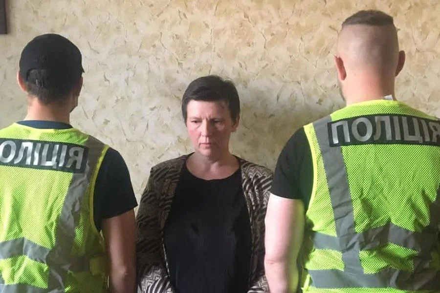 ЗАтримали шахрайку