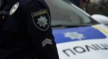 У Білій Церкві жінка побила поліцейського