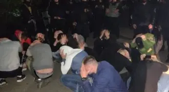 Білоцерківські тітушки засвітились при захопленні консервного заводу у Вінниці (Відео)