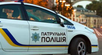 Побачив авто патрульних, став нервувати та змінив напрямок руку: у Білій Церкві в чоловіка виявили мачете