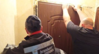 У Білій Церкві однорічна дитина замкнулась у квартирі із включеною газовою плитою
