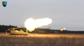 Херсонський напрямок: навчання артилерії з бойовою стрільбою