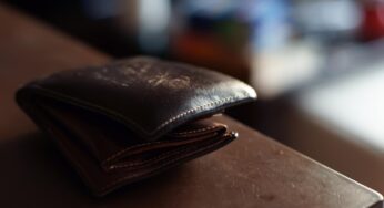 Білоцерківські патрульні затримали жінку, яка вкрала портмоне в барі