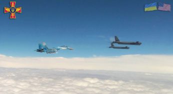 Стратегічні бомбардувальники США В-52 увійшли в українське небо