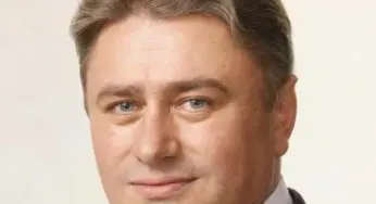 На 92 окрузі перемагає Віталій Гудзенко – експертна думка