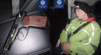 У Білій Церкві молодик відкрив стрільбу зі зброї посеред вулиці