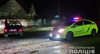 На Володарщині чоловік розстріляв подружжя місцевих жителів, дивом не постраждала дитина